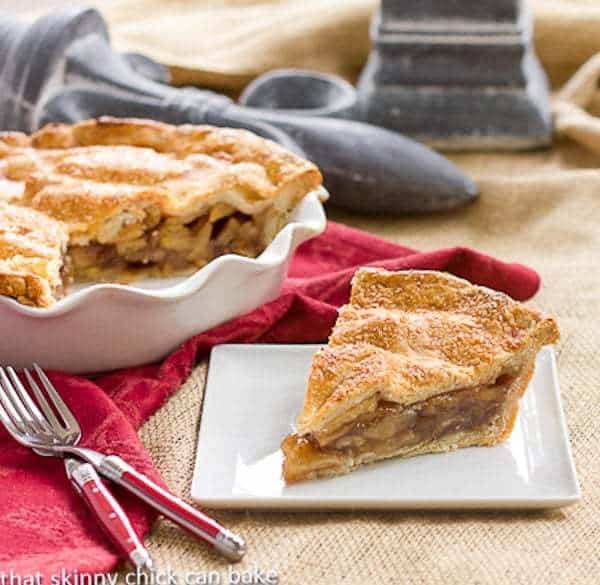 Classic Apple Pie | The perfect apple pie recipe