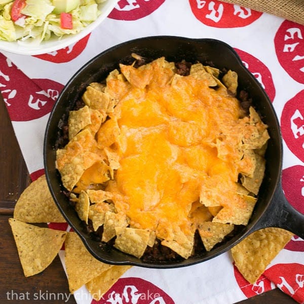 Easy Retro Skillet Taco Pie - An easy, cheesy, delicious dinner from the 70's! Easy Retro Skillet Taco Pie
