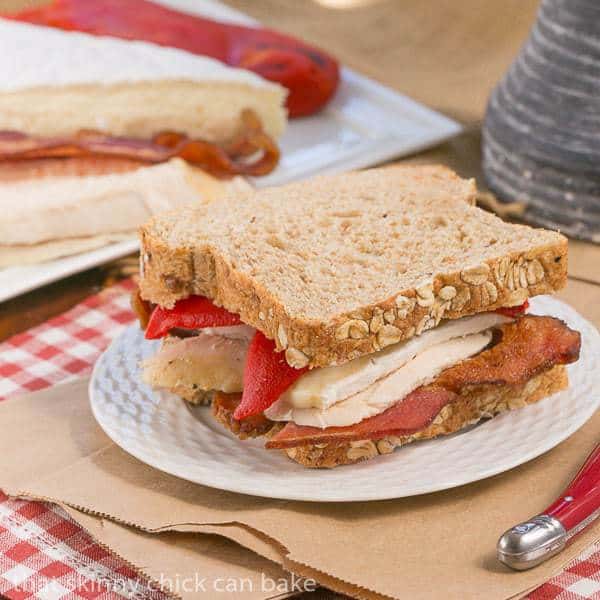 Roasted Chicken Brie and Bacon Sandwich | A scrumptious sandwich that'would perk up any lunch box!