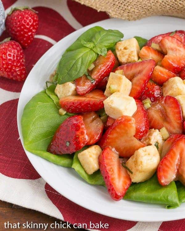 Brie Basil and Strawberry Salad | Ripe berries and creamy brie pair deliciously in this gorgeous salad