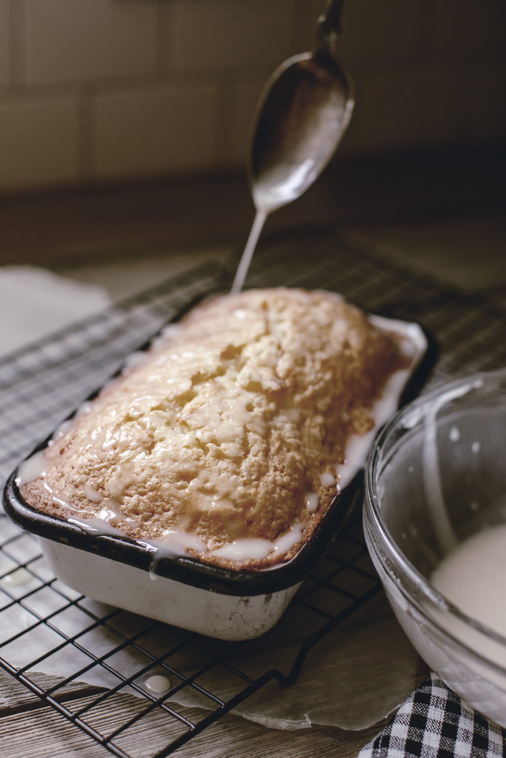 Glaze Icing and Sour Cream Pound Cake | Heirloomed