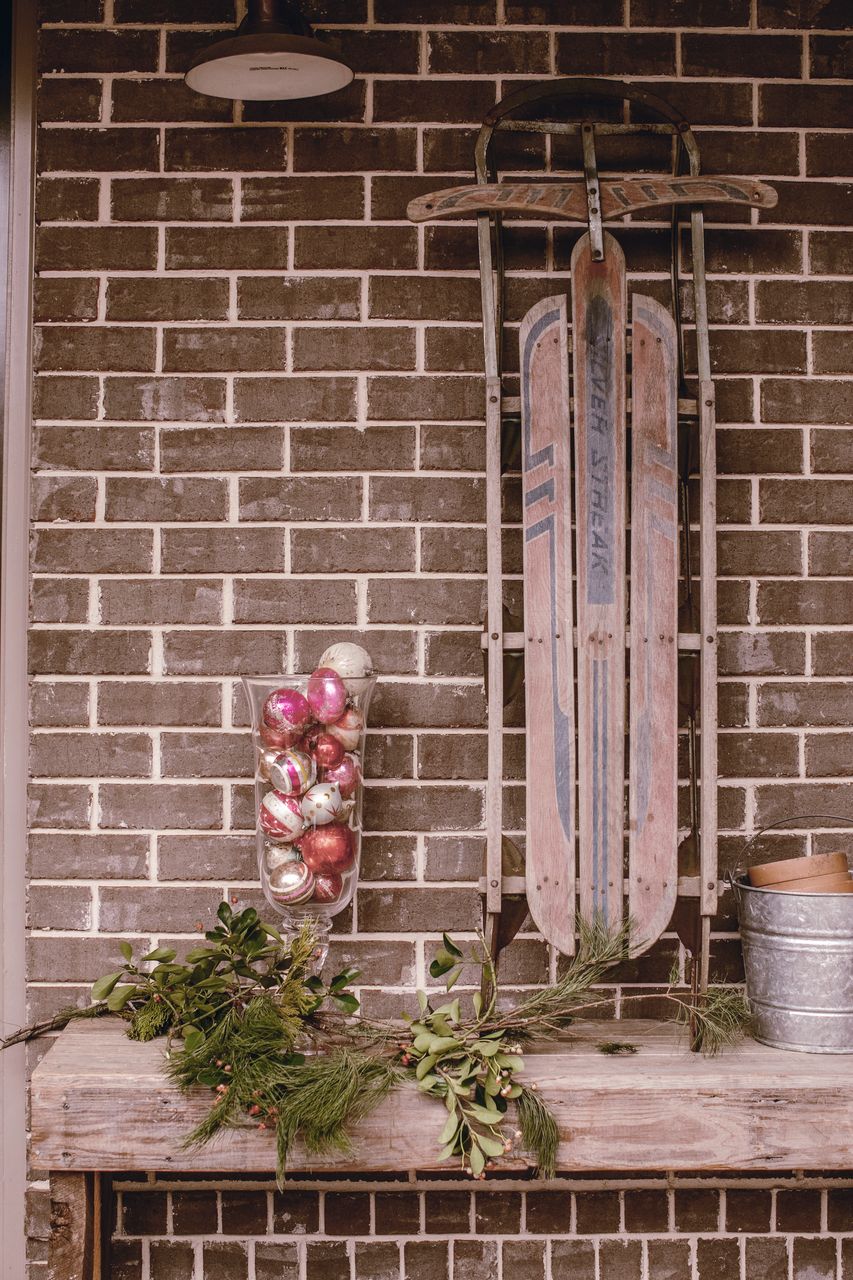 holiday home tour by heirloomed